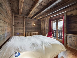 5 makuuhuonetta, ilmainen Wi-Fi, vuodevaatteet