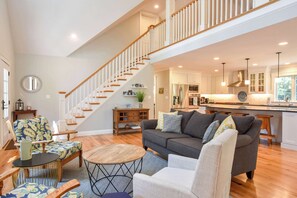 TV, fireplace, offices - Walk to Water Gorgeous Outdoor Space! (Eastham)