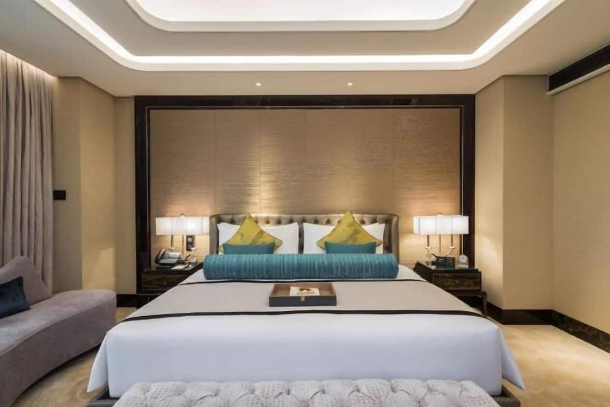 1 Schlafzimmer, Minibar, Schreibtisch, Verdunkelungsvorhänge