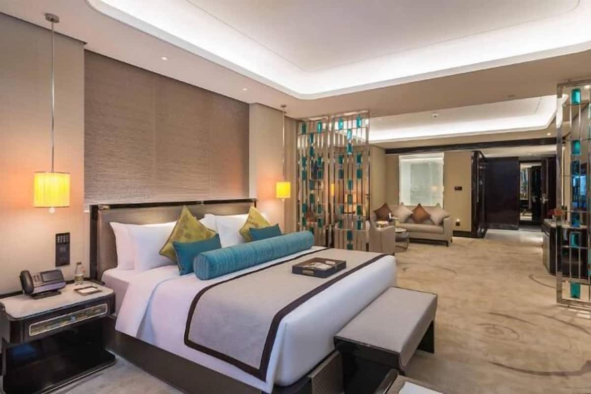 1 Schlafzimmer, Minibar, Schreibtisch, Verdunkelungsvorhänge