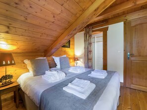 4 chambres, Wi-Fi gratuit, draps fournis