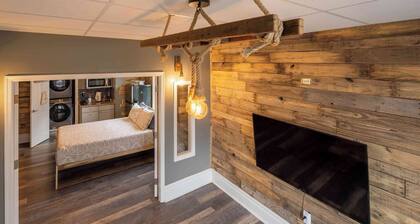 Rustic 2BR Loft with River Views