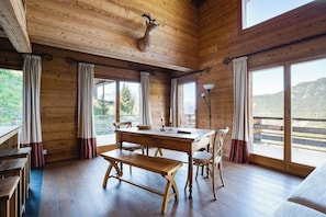 Chalet (5 Bedrooms) | Piantina