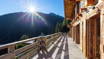 Chalet (5 Bedrooms) | Denah