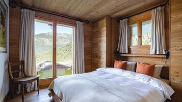 Chalet (5 Bedrooms) | Pelan lantai