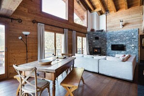 Floor plan - Authentic Swiss Spa Chalet Hot Tub & Sauna (Riddes)