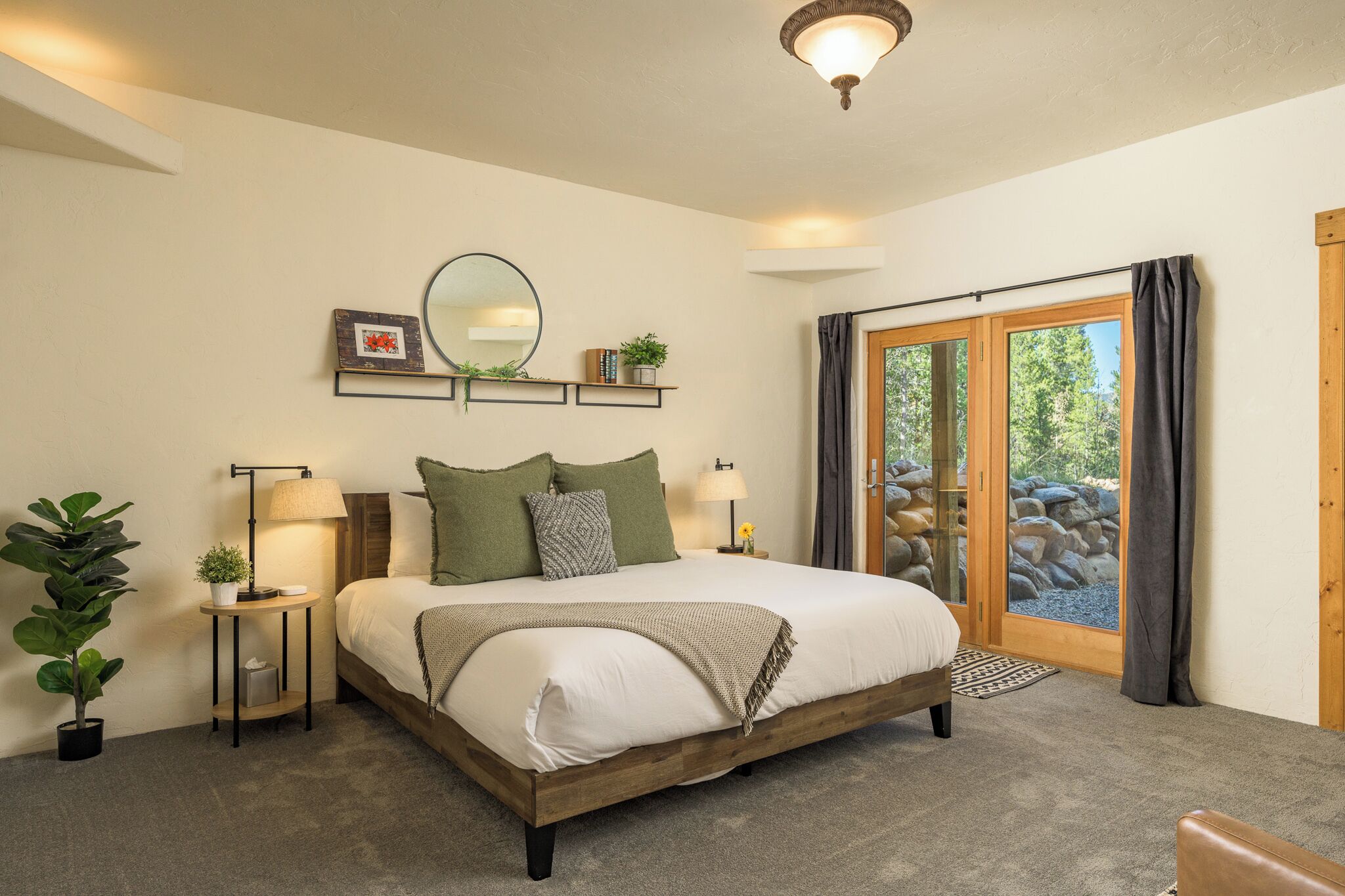 6 soverom, strykejern/-brett, wi-fi og sengetøy