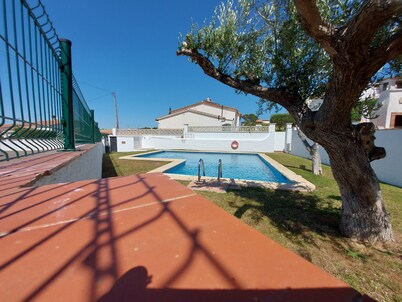 Casa Ancla between sea and forest swimming pool and free wifi