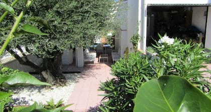 Casa Ancla between sea and forest swimming pool and free wifi