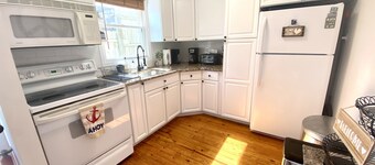 Lake Hopatcong Lake House w/Private Dock and Grill