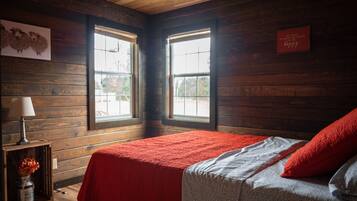 2 bedrooms, free WiFi, bed sheets, wheelchair access