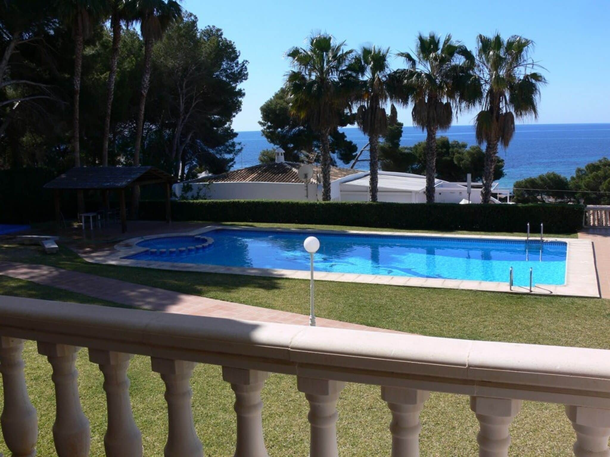 Alberca al aire libre 