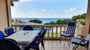 Outdoor dining - MATHYS apartment MATHYS, with terrace and breathtaking sea views (Moraira)