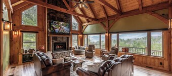 Spectacular Mtn view ☛Hot Tub ☛Fire pit ☛Sleeps 13 ☛