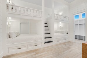 10 Schlafzimmer, Bügeleisen/Bügelbrett, kostenloses WLAN, Bettwäsche