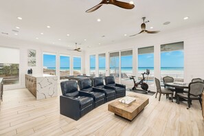 Imagen sin descripción, 3 de 62, botón