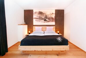 Exclusive Apartment (excl. 138€ cleaning fee) | Free WiFi - Mountain Living Apartments - Ski-In & Ski-Out (See)