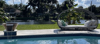 Make yourself at home in Delray Beach!!<br><br><br>