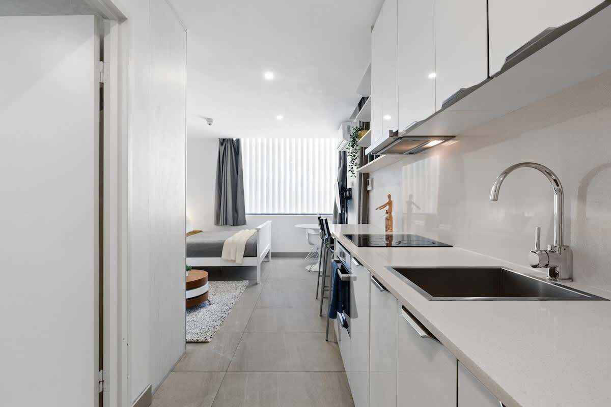 Kühlschrank, Ofen, Herdplatte, Toaster