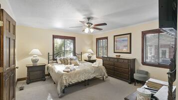 House, 6 Bedrooms | 6 bedrooms