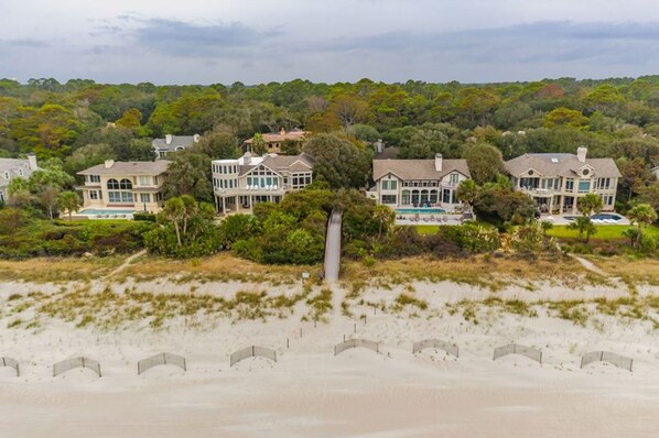 Maison, 5 chambres | Extérieur