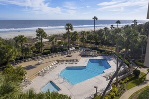 Condo, 2 chambres | Piscine | Piscine extérieure