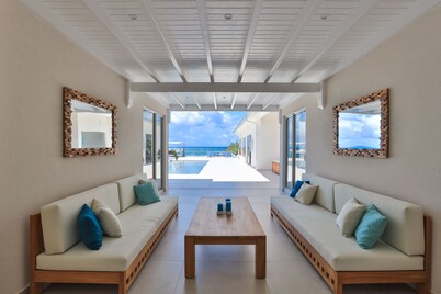 LAST MINUTE DEAL March 22-29 - OCEAN VIEW 7 en-suite bedrooms Villa