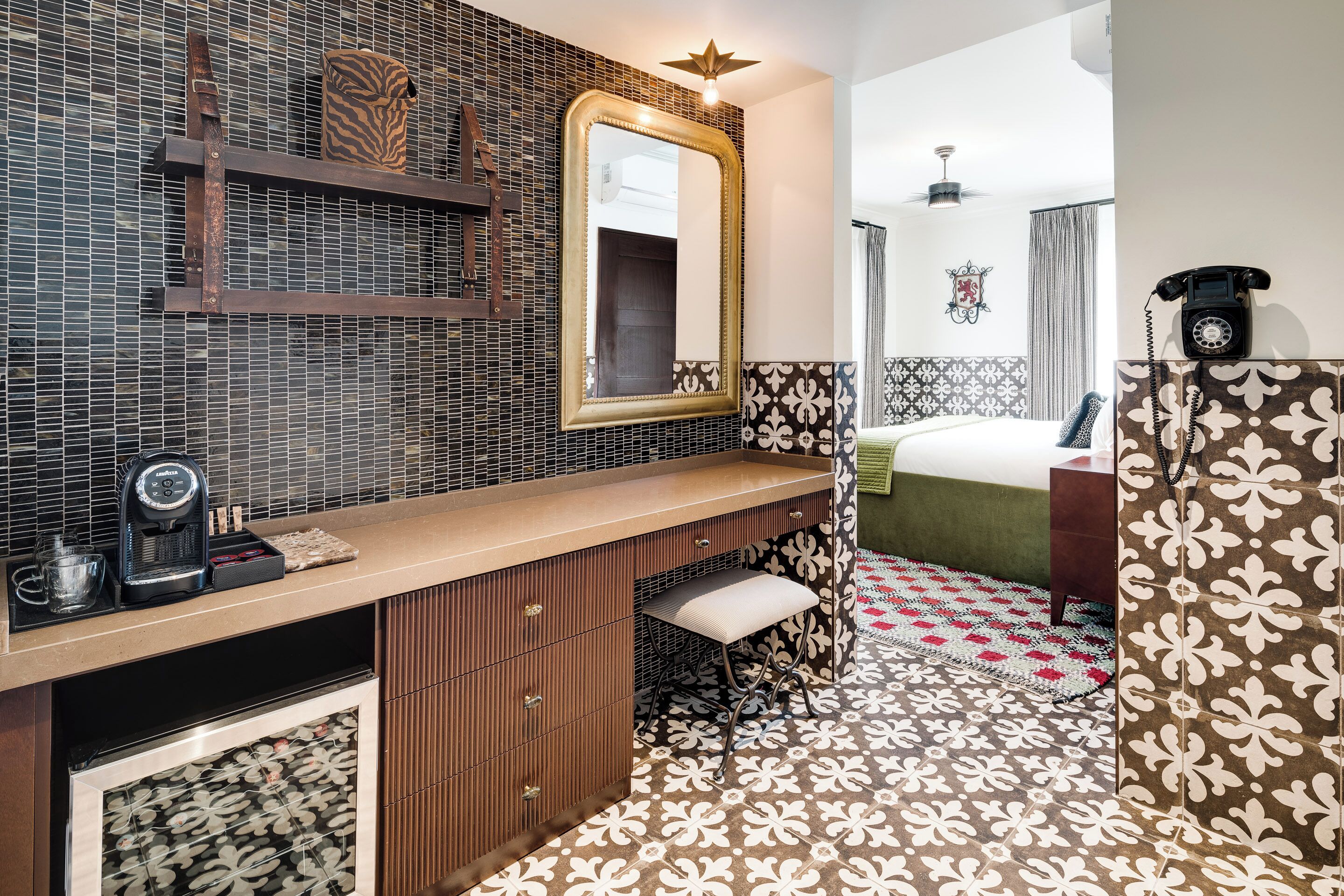 suite (matanza) | premium bedding, minibar, in-room safe, blackout curtains