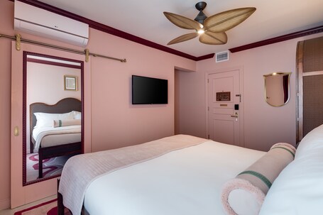 Esme Miami Beach - Image 108