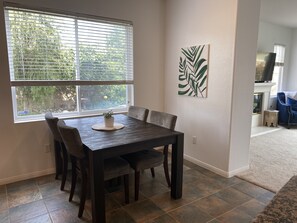 Dining - Clean and Spacious, High-Vibe, in Quiet Carlsbad Neighborhood (Carlsbad)