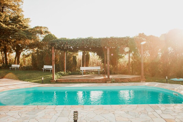 2 outdoor pools, sun loungers - Colinas Executive Partk Hotel (Girua)