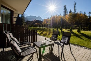 Sundeck - Apartamenty Domki Giewont (Zakopane)