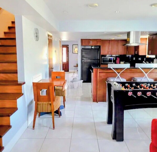 Interior - Charmed New Orleans Lakeview Neighborhood Living (New Orleans)