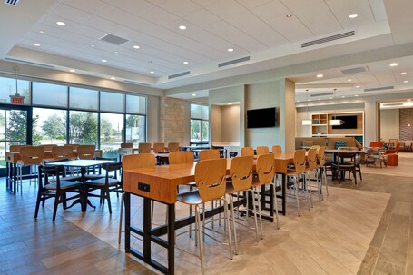 Home2 Suites by Hilton Orlando at Flamingo Crossings - Image 45