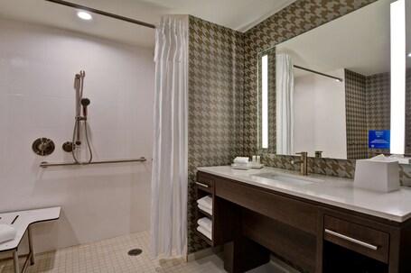 Home2 Suites by Hilton Orlando at Flamingo Crossings - Image 36