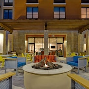 Home2 Suites by Hilton Orlando at Flamingo Crossings
