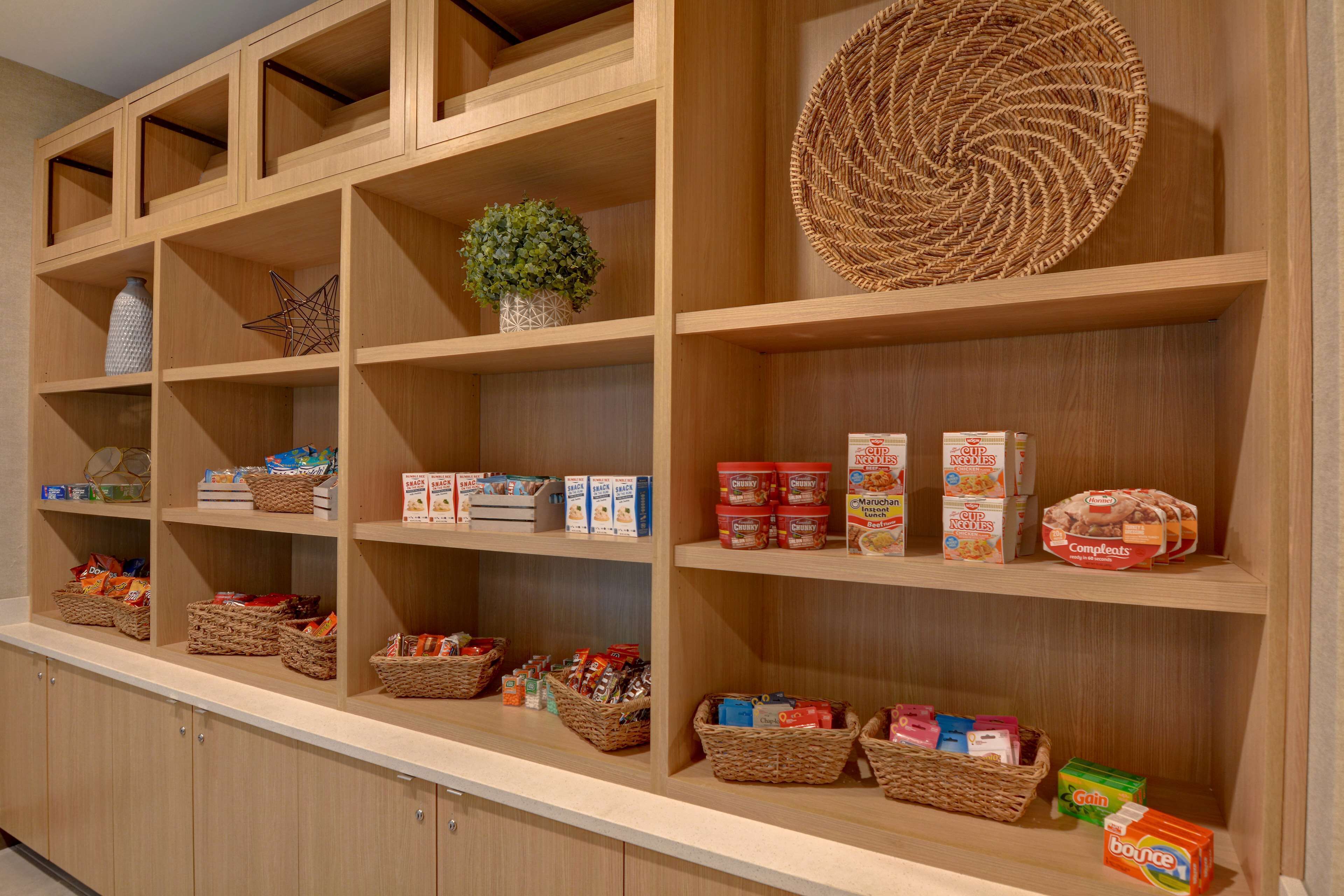 Snack bar