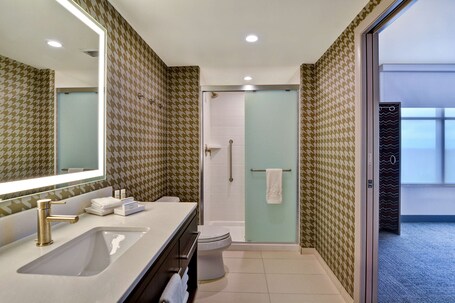 Home2 Suites by Hilton Orlando at Flamingo Crossings - Image 28
