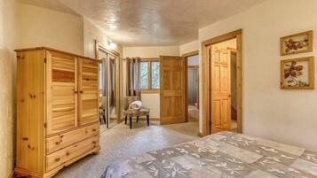 2 Schlafzimmer, Bügeleisen/Bügelbrett, kostenloses WLAN, Bettwäsche