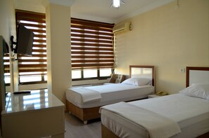 Laptop workspace, free WiFi