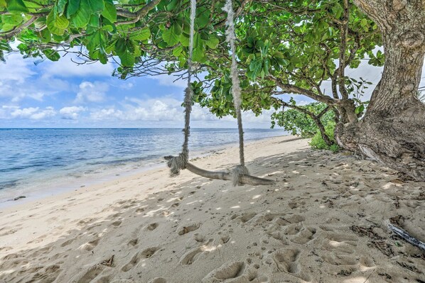 Beach nearby - Seaside Oasis-Near Beach w/ AC, BBQ & more! (Hauula)