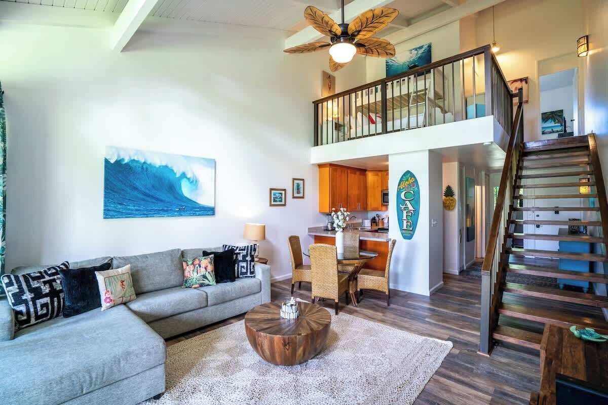 Smart TV, fireplace, stereo, offices