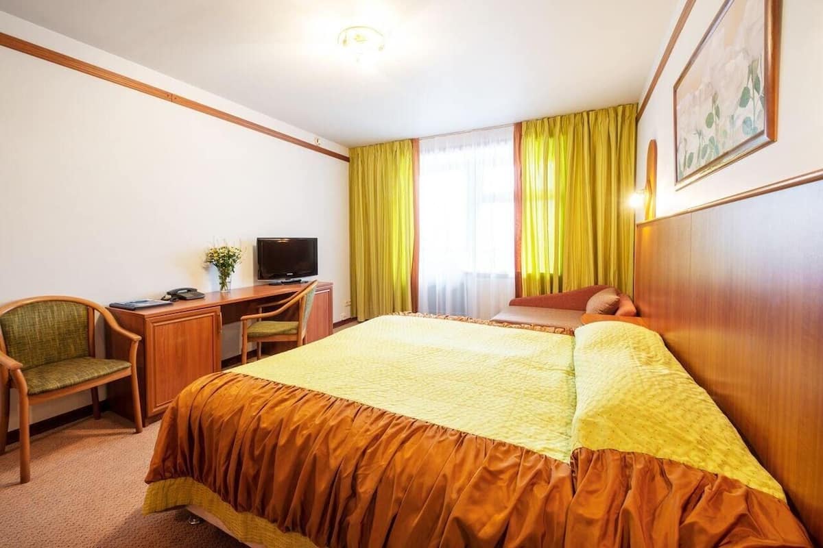 1 Schlafzimmer, Minibar, Zimmersafe, kostenloses WLAN
