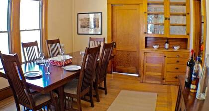 Porch & Peak | 5BR Village Farmhouse in the White Mountains