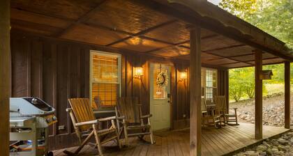 Blue Spruce . Trailside Lodging