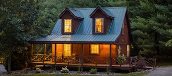 Scotch Pine . Trailside Lodging