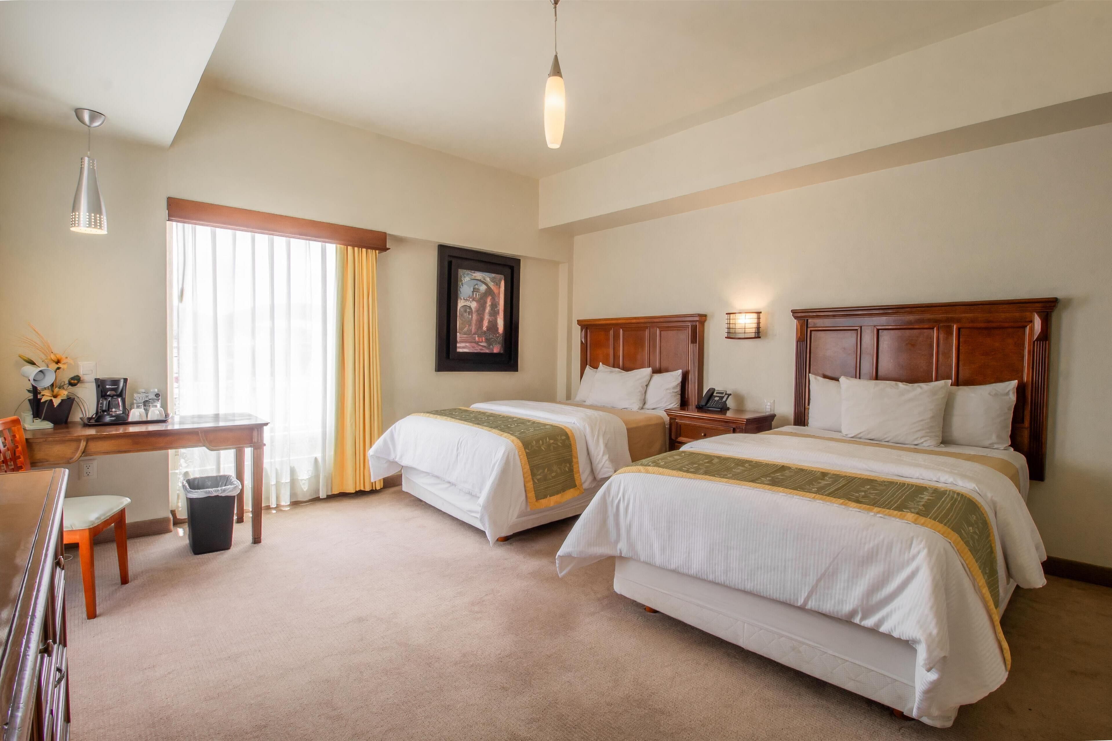 Phòng Tiêu chuẩn, 2 giường đôi, không hút thuốc | Minibar, két bảo mật tại phòng, trang trí khác biệt 