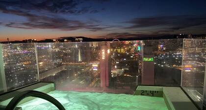 Best View In Las Vegas! Over 500 FEET IN THE AIR!!