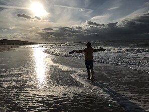 Beach nearby, sun loungers - You can't live closer to the water (Arnemuiden)