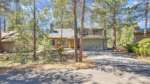 House, Multiple Beds (Awbrey - Unit 2) | Exterior - Awbrey Lane 2 (Bend)